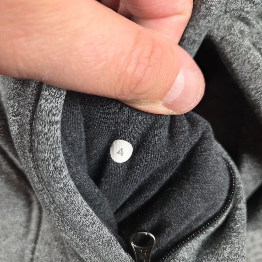 Lululemon That's A Wrap Jacket‎ Womens Size 4 Heathered Gray Yoga Stretch Hooded